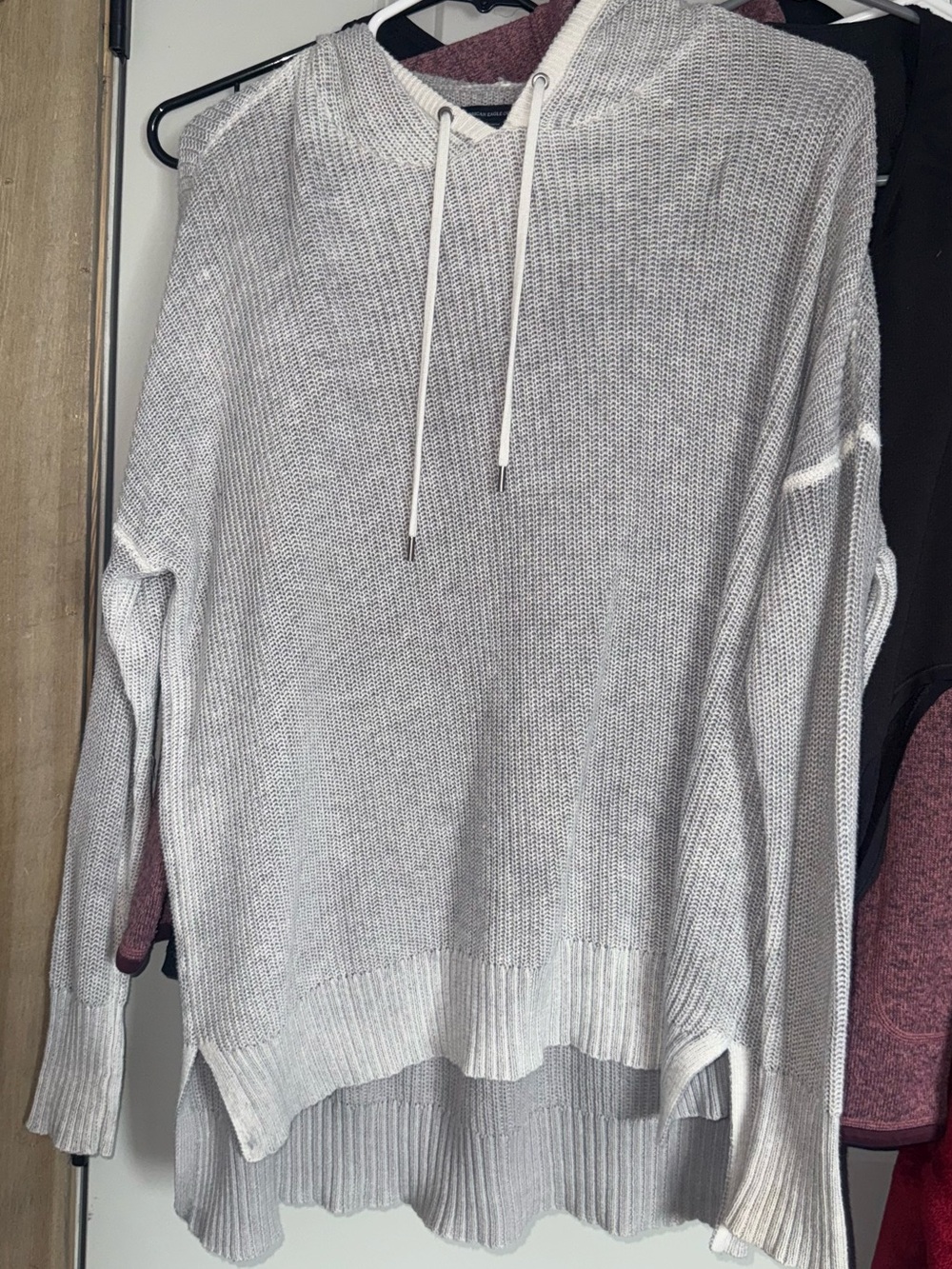 American Eagle Outfitters Light Gray Hooded Knit Pullover